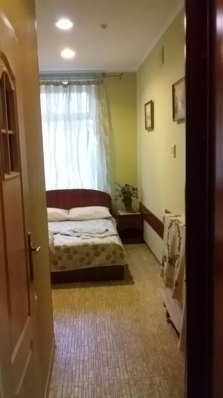 Мини-Отель Боярка Boyarka 外观 照片